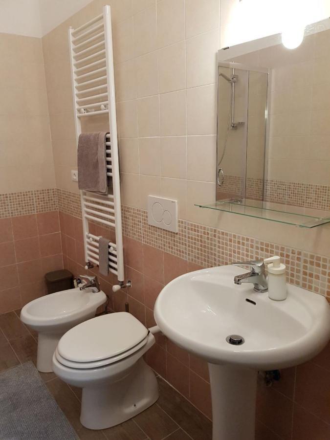 La Casa Della Mole Apartment Turin Bagian luar foto